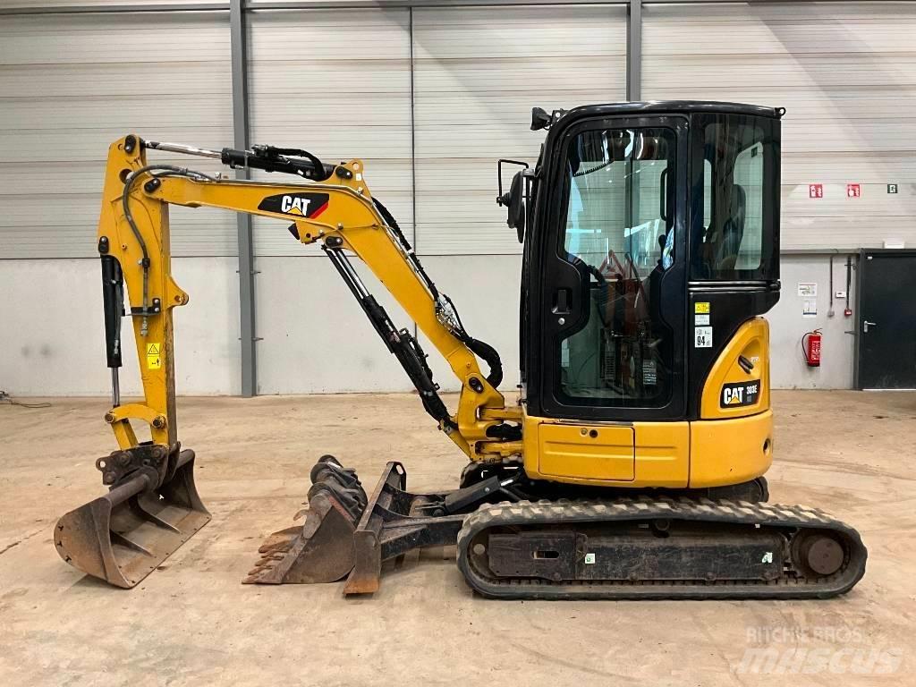 CAT 303 E Pelle sur chenilles