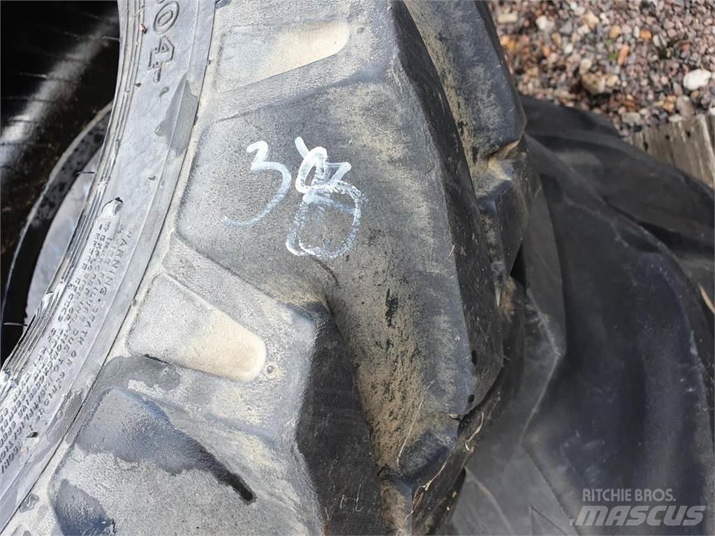 BKT 10.0/75-15,3 Pneus, roues et jantes