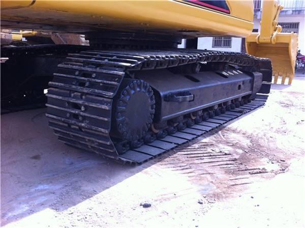 CAT 320 C L Pelle sur chenilles