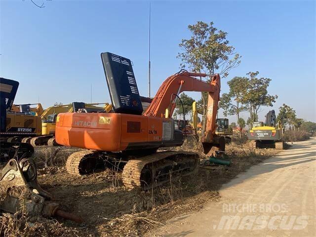 Hitachi ZX 240 Pelle sur chenilles