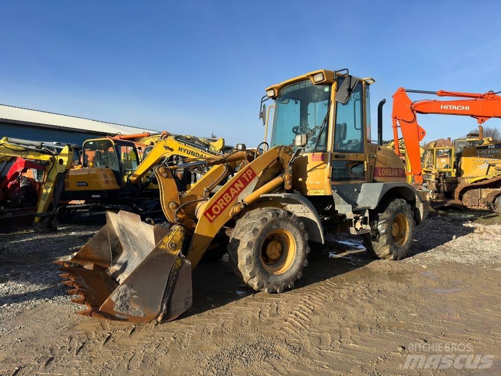 Liebherr L 509 Chargeuse sur pneus