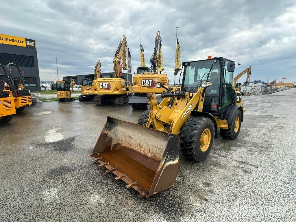 CAT 906 M Chargeuse sur pneus