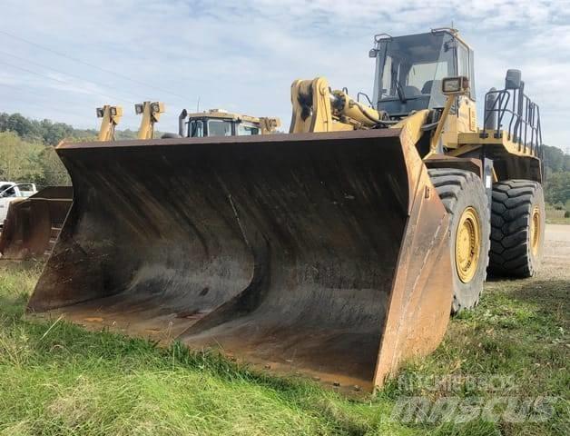 Komatsu WA 600-6 Chargeuse sur pneus
