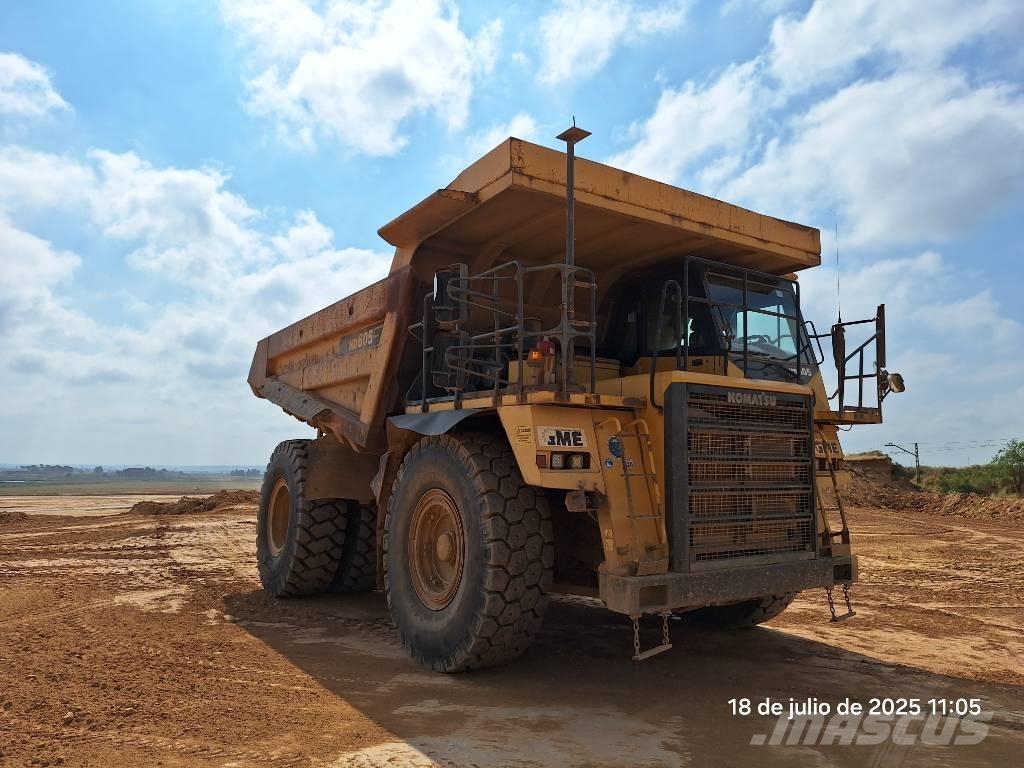 Komatsu HD605-7EO Tombereau rigide