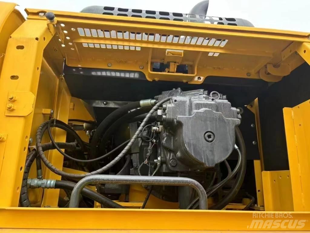 Komatsu 400-7 Pelle sur chenilles