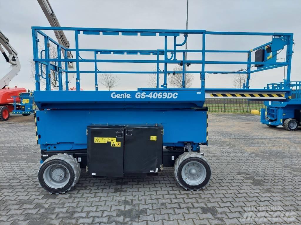 Genie GS 4069 DC Nacelle ciseaux