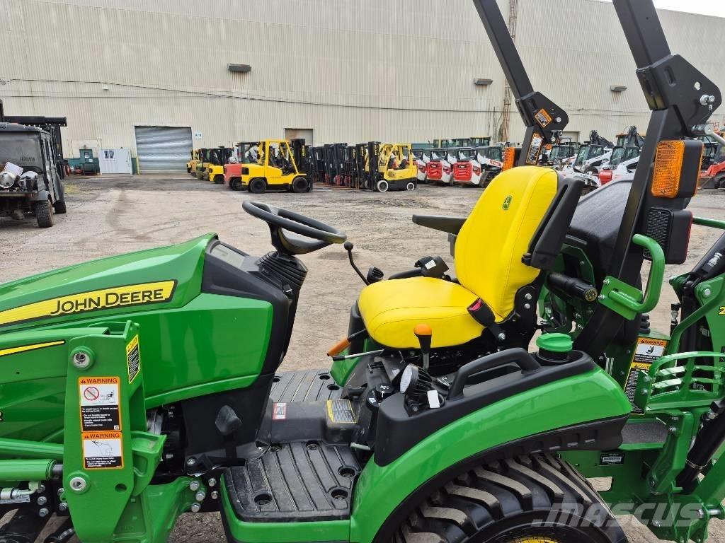 John Deere 1025 R Micro tracteur