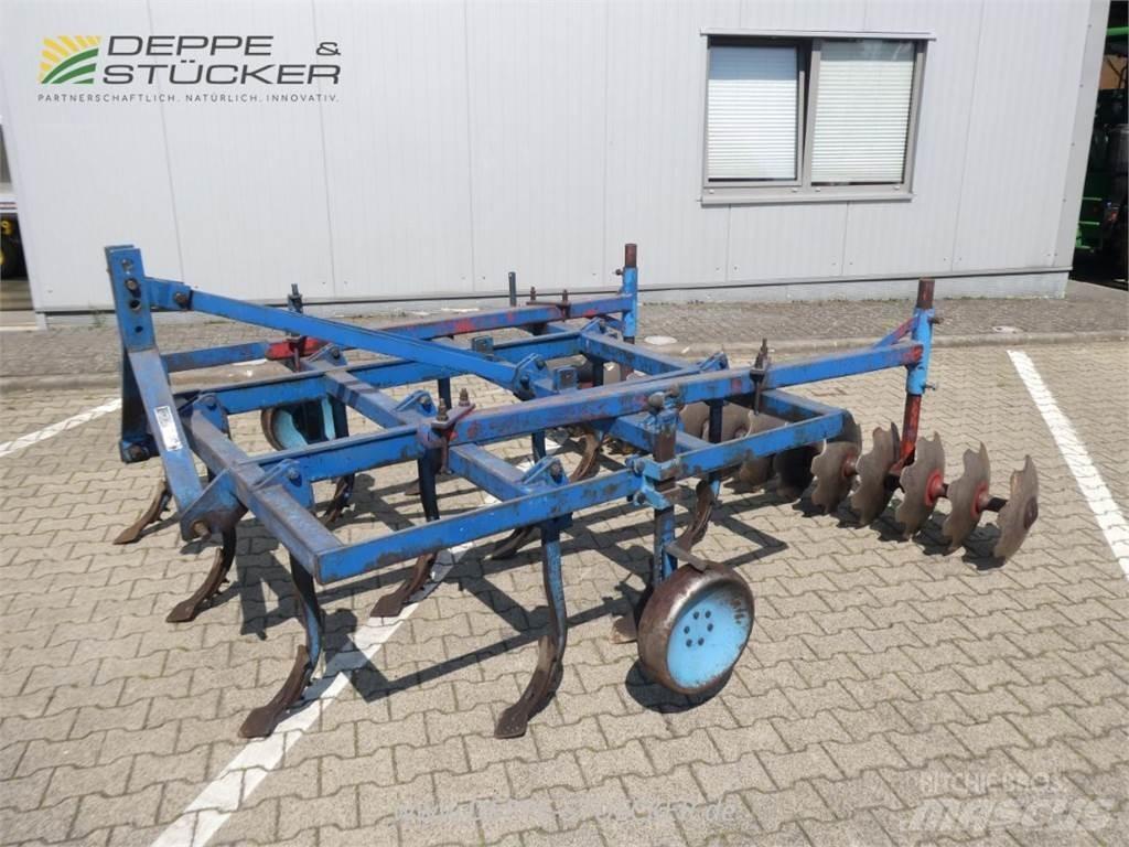 Lemken Achat 11C Déchaumeur, cultivateur