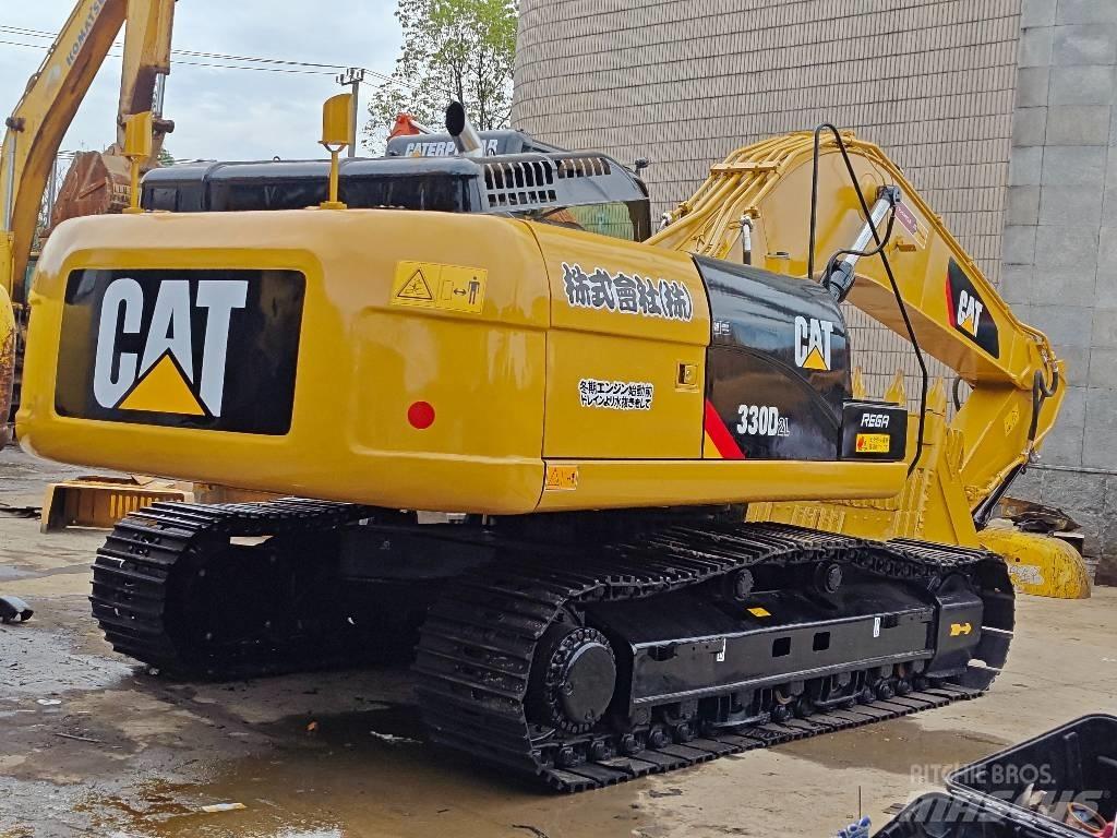 CAT 330 D2L Pelle sur chenilles