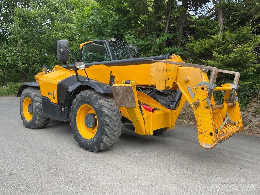 JCB 540-140 Chariot télescopique