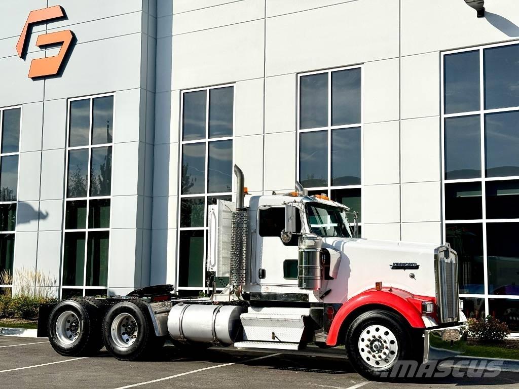 Kenworth W 900 Tracteur routier