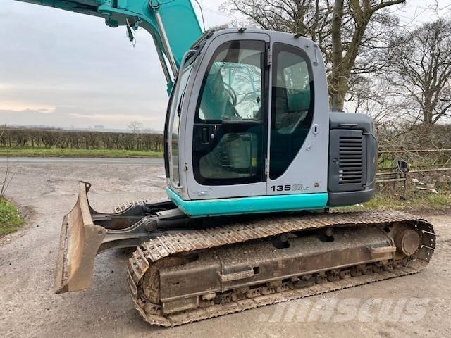 Kobelco SK 135 SR LC Pelle sur chenilles