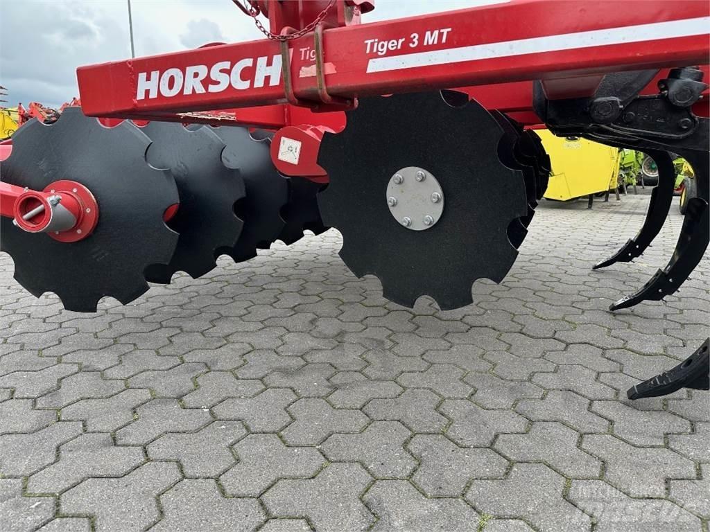 Horsch Tiger 3 MT Déchaumeur, cultivateur