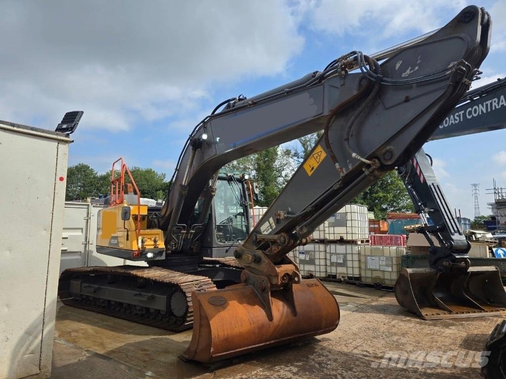 Volvo EC 220EL Pelle sur chenilles