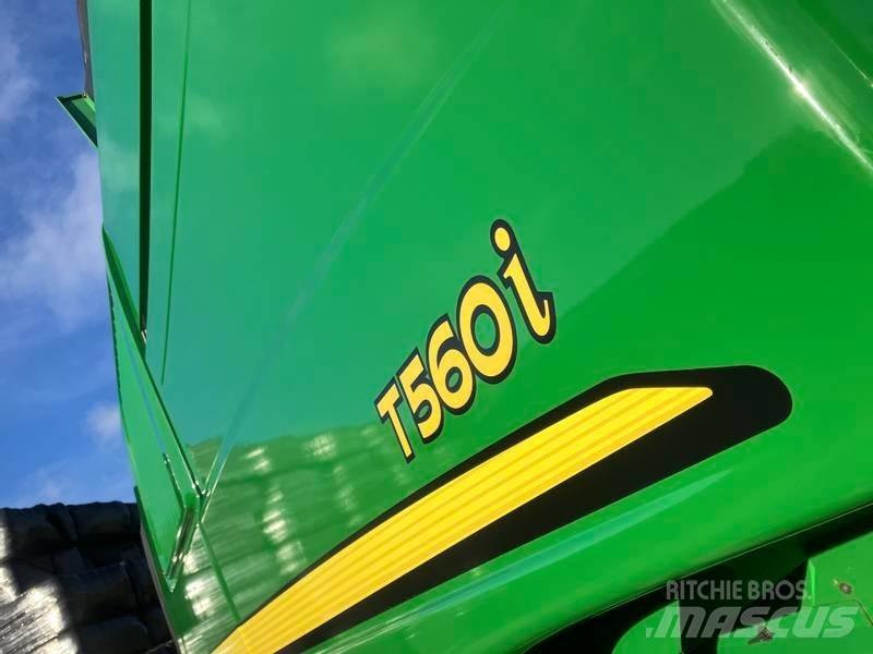 John Deere T 560 i Moissonneuse batteuse