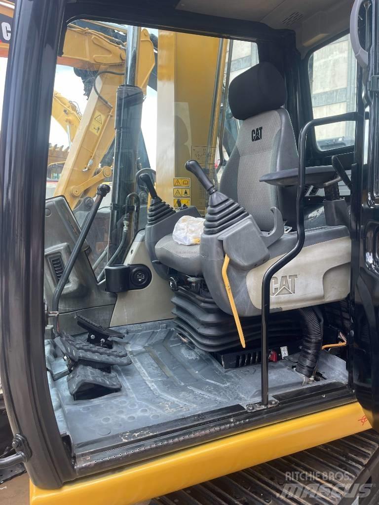 CAT 307 D Mini pelle < 7t
