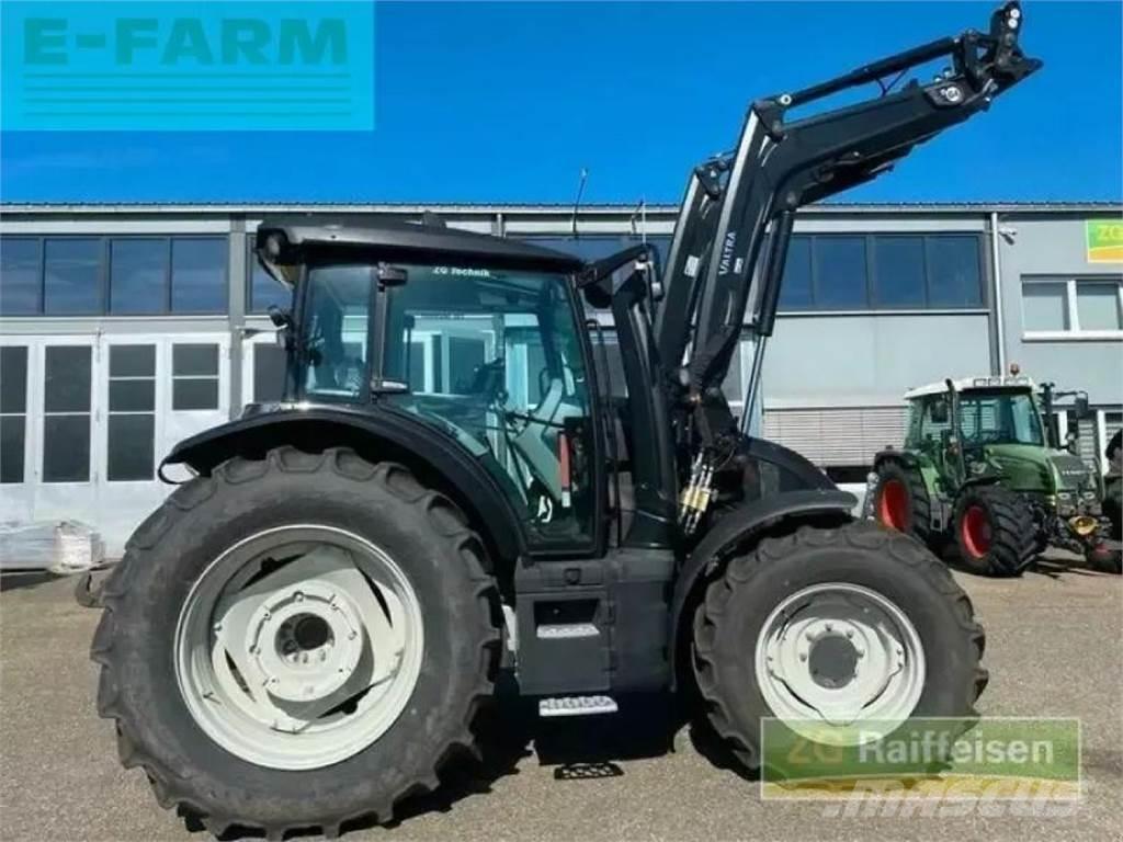 Valtra g135v 1b9 Tracteur