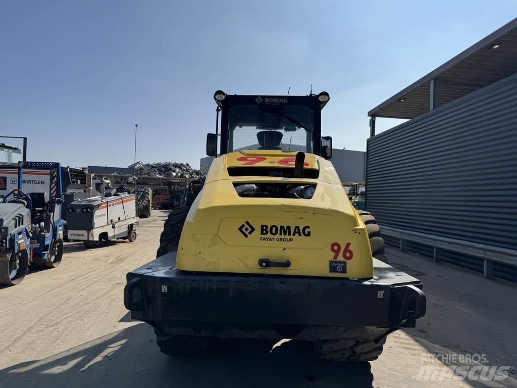 Bomag BW 226 BVC-5 Rouleaux monocylindre