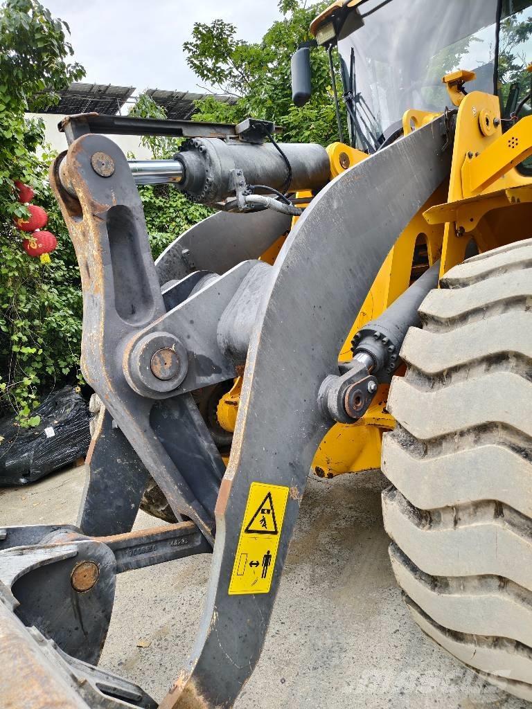 Volvo L 105 Chargeuse sur pneus