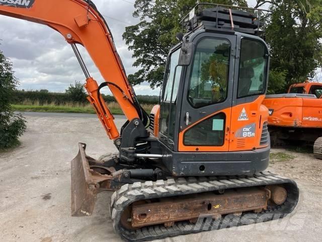 Doosan DX 85 R-3 Mini pelle 7t-12t
