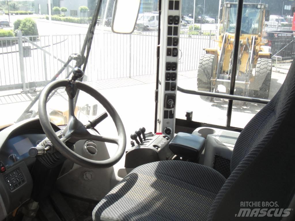 Volvo L 70 F Chargeuse sur pneus