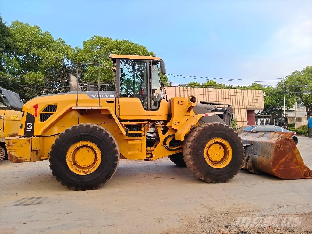 Volvo L 120 Chargeuse sur pneus