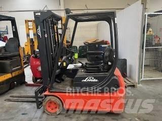 Linde E 14-02 Chariots élévateurs électriques