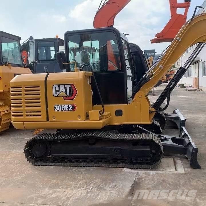 CAT 306E Mini pelle < 7t