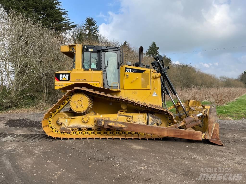 CAT D 6 T LGP EPA Bouteurs sur chenilles