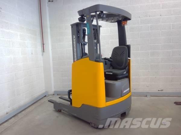 Jungheinrich ETV 210 Chariot à mât rétractable