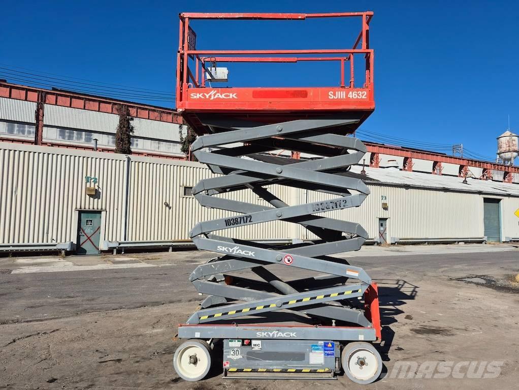 SkyJack SJ 4632 Nacelle ciseaux