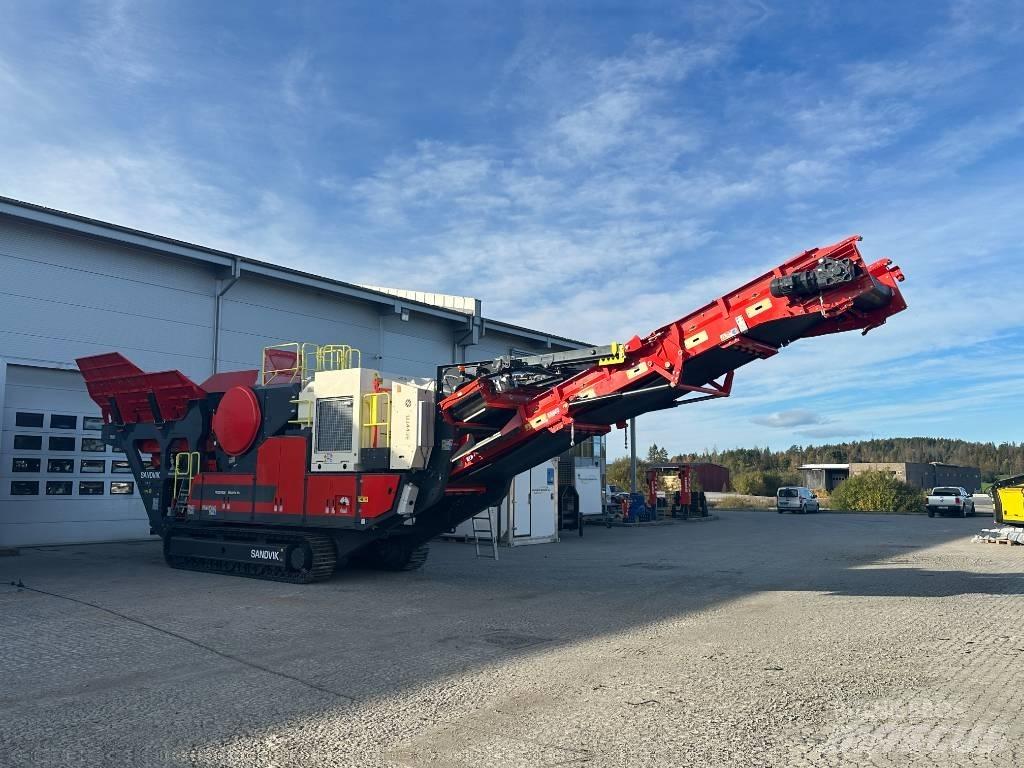 Sandvik UJ443e Concasseur mobile