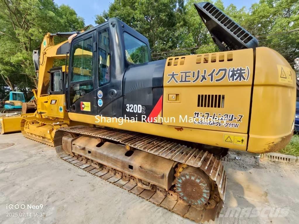 CAT 320 D Pelle sur chenilles