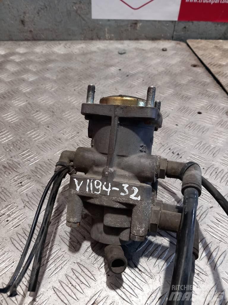 Volvo FH 12  1628491 Freins