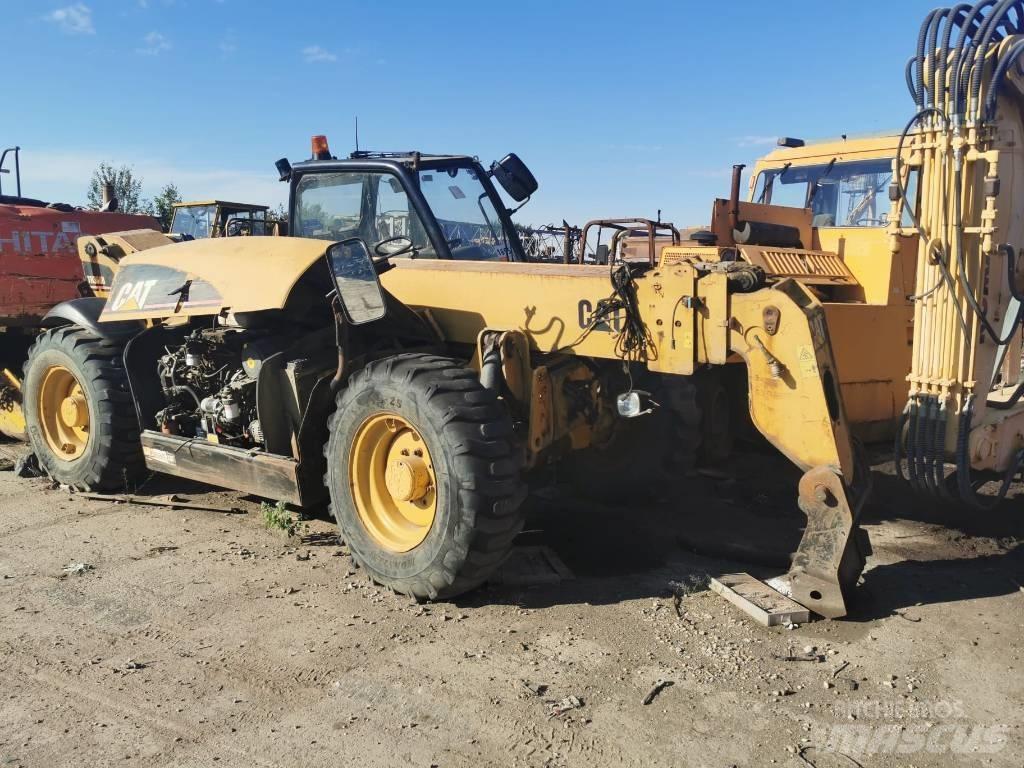 CAT TH 360 B Chariot télescopique