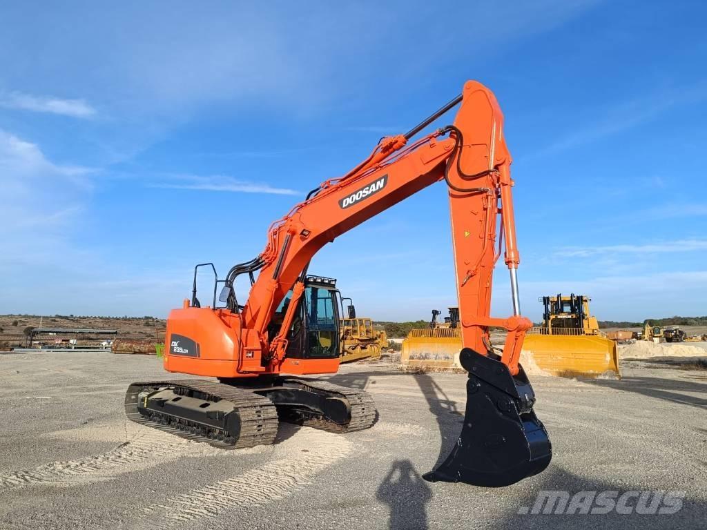 Doosan DX 235 LCR Pelle sur chenilles