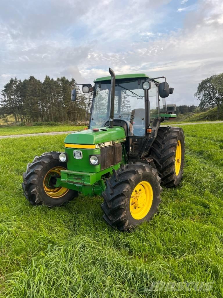 John Deere 1950 Tracteur