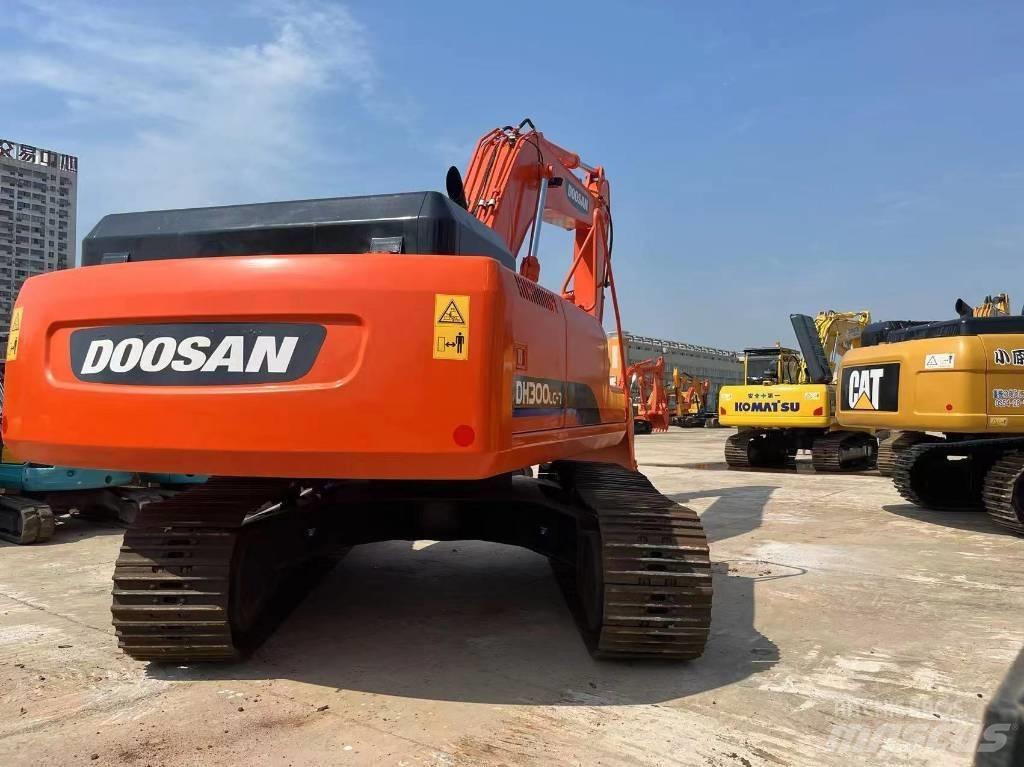 Doosan 300-7 Pelle sur chenilles