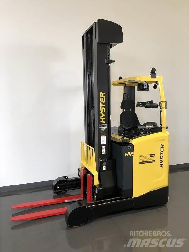 Hyster R1.6 Chariot à mât rétractable