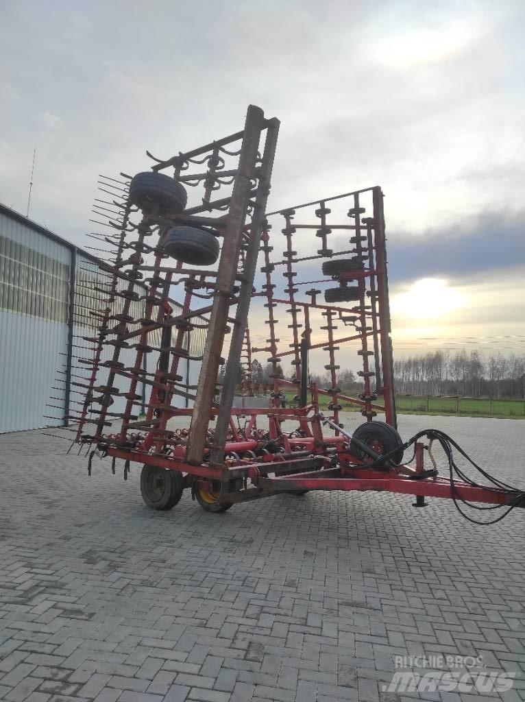 Väderstad NZ Déchaumeur, cultivateur
