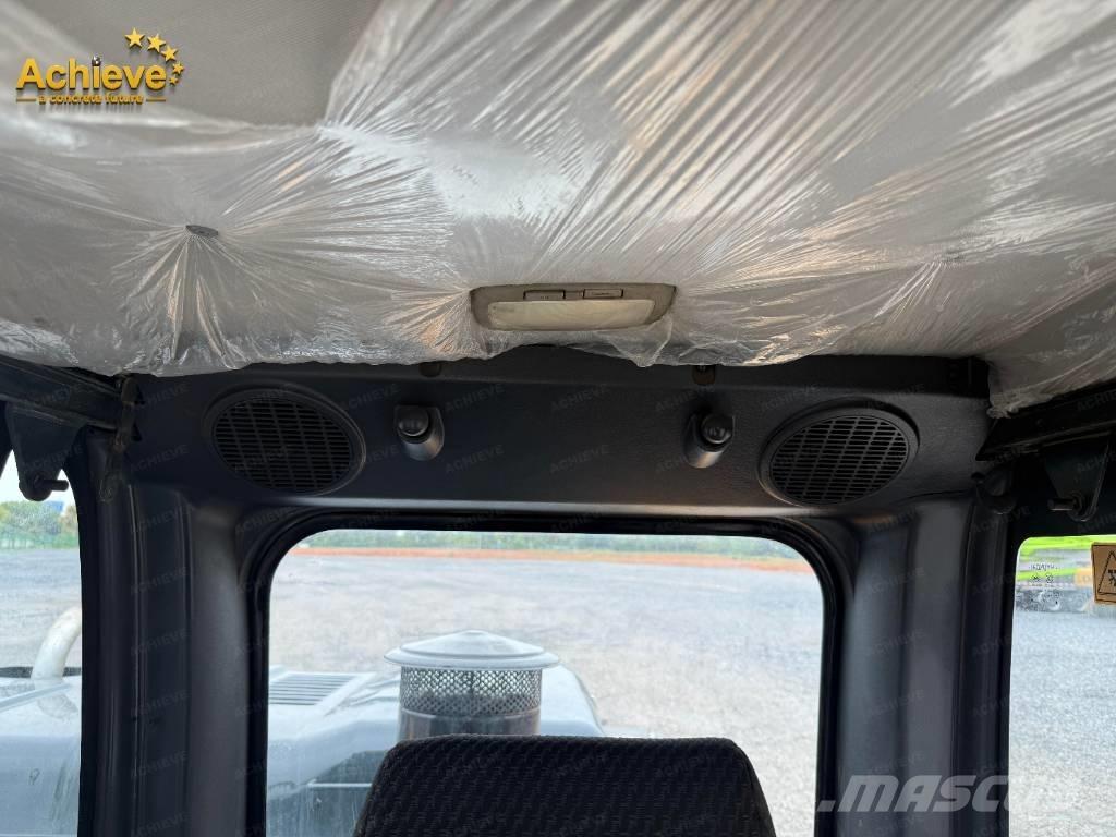 Hyundai 220LC-9S Pelle sur chenilles