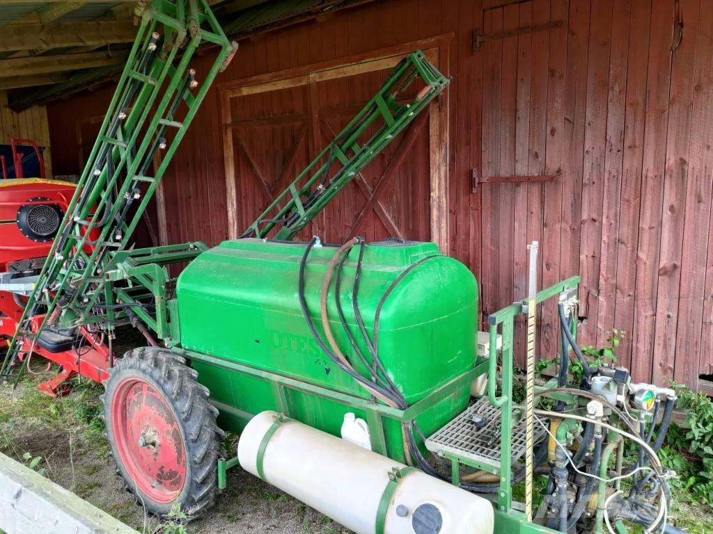 Moteska M2500 Pulvérisateurs traînés