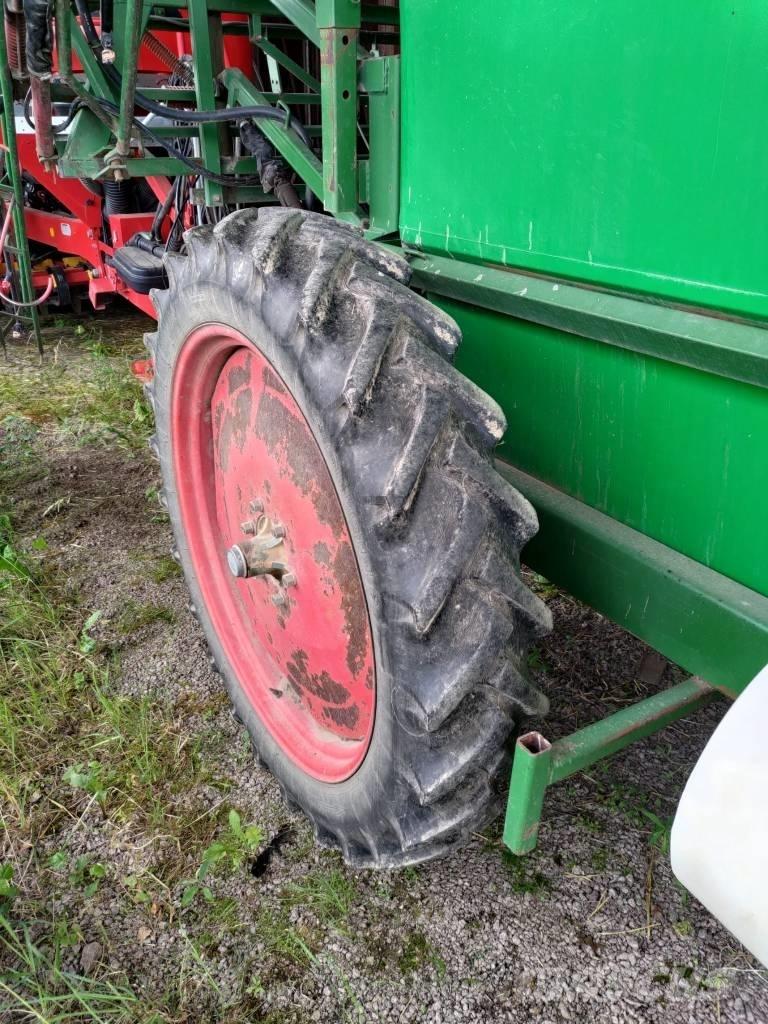 Moteska M2500 Pulvérisateurs traînés