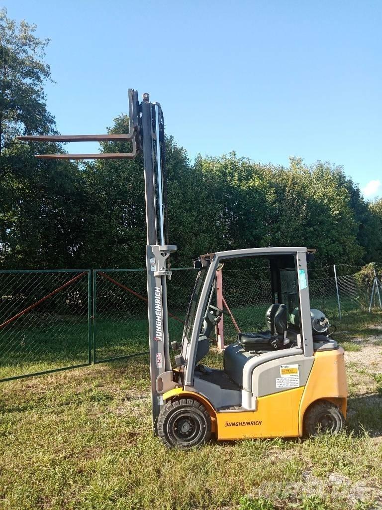 Jungheinrich TFG 320 Autre grue