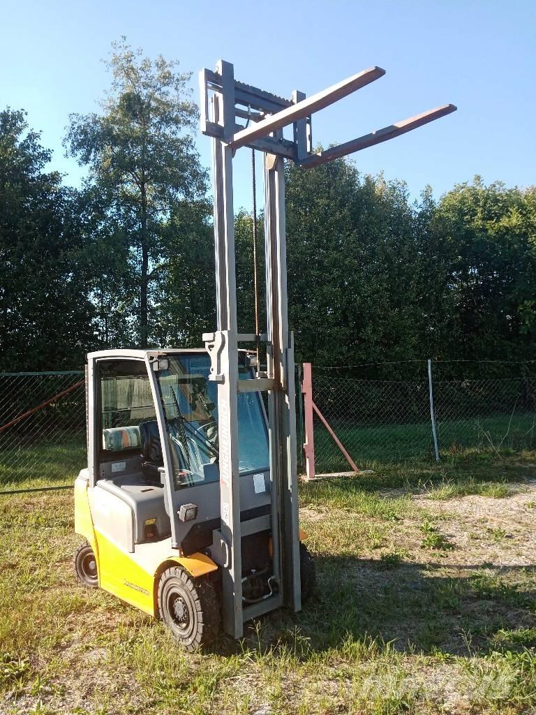 Jungheinrich TFG 320 Autre grue