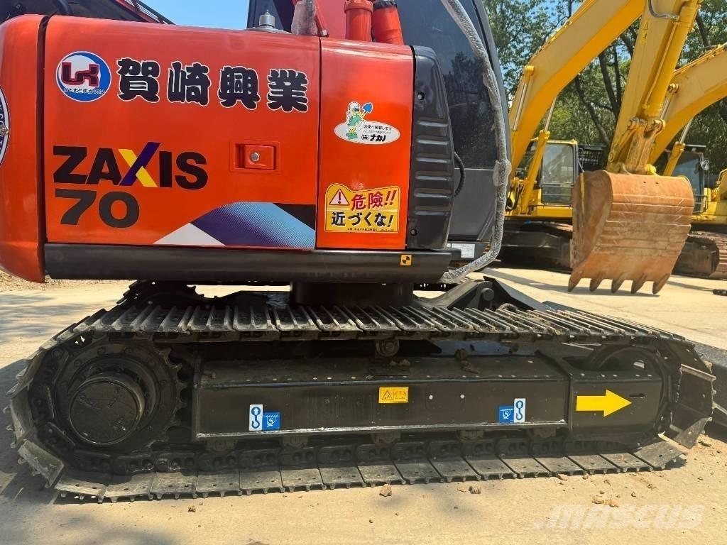 Hitachi ZX 70 Pelle sur chenilles