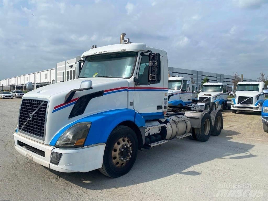 Volvo VNL Tracteur routier