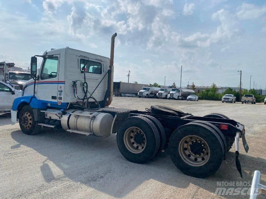 Volvo VNL Tracteur routier