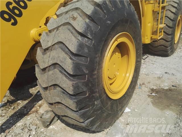 CAT 966 G Chargeuse sur pneus