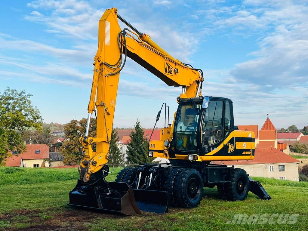 JCB JS 160 W Pelle sur pneus